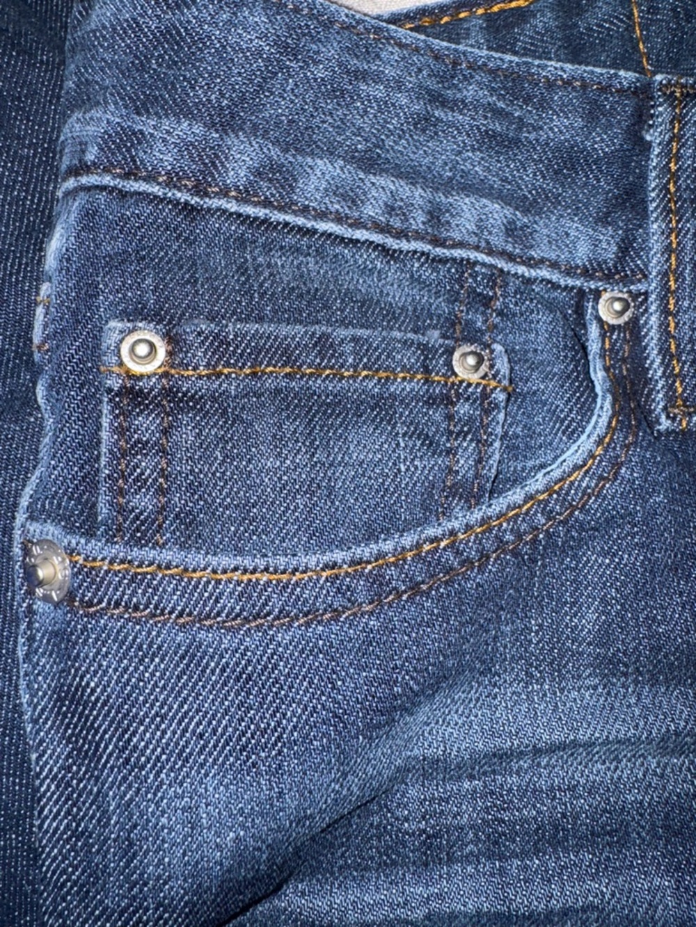 Levi's Dark Blue Denim Jeans Mid Rise Boot 553 - Picture 9 of 9